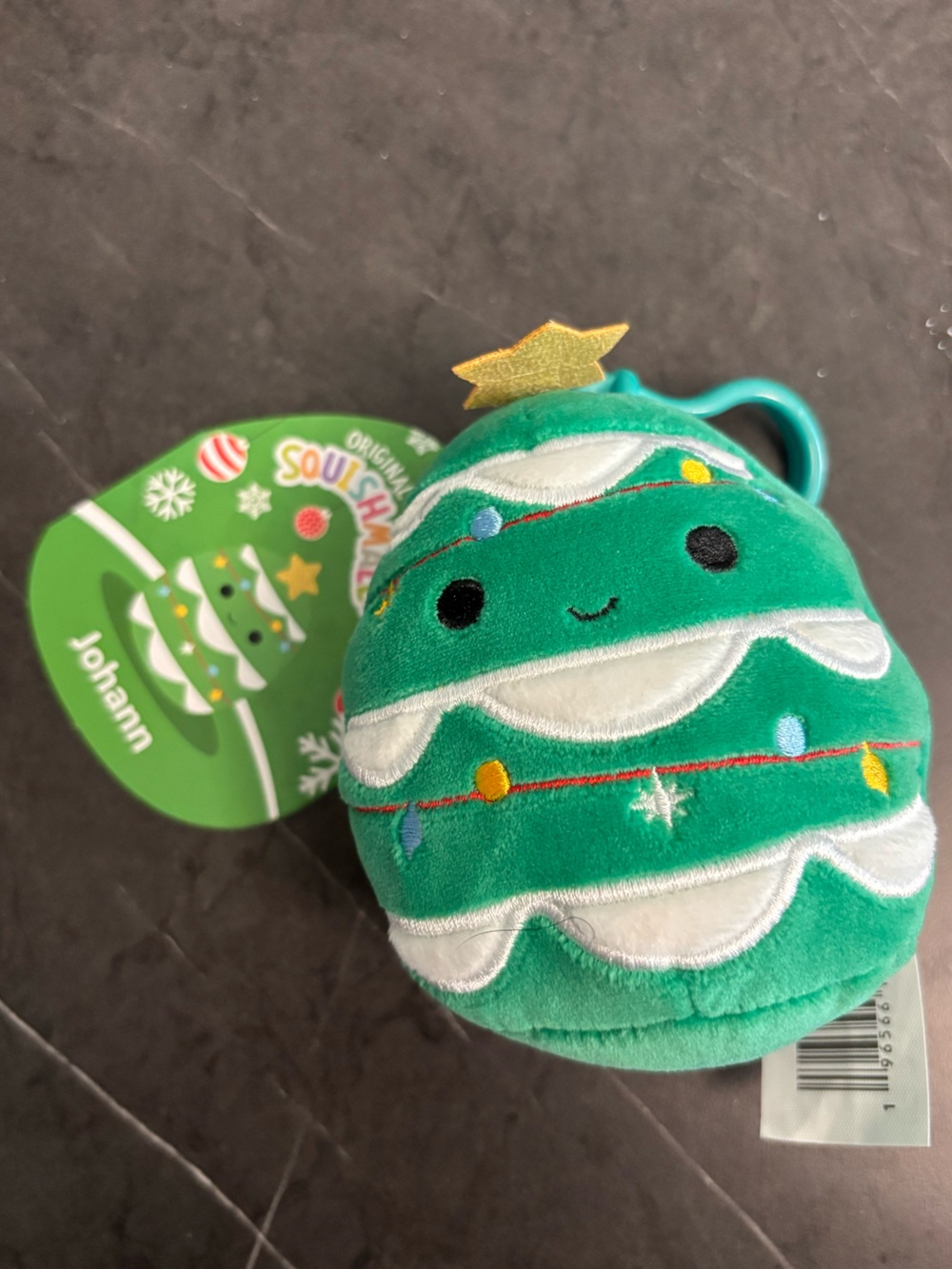 Squishmallows Christmas Tree Clip (Johann)